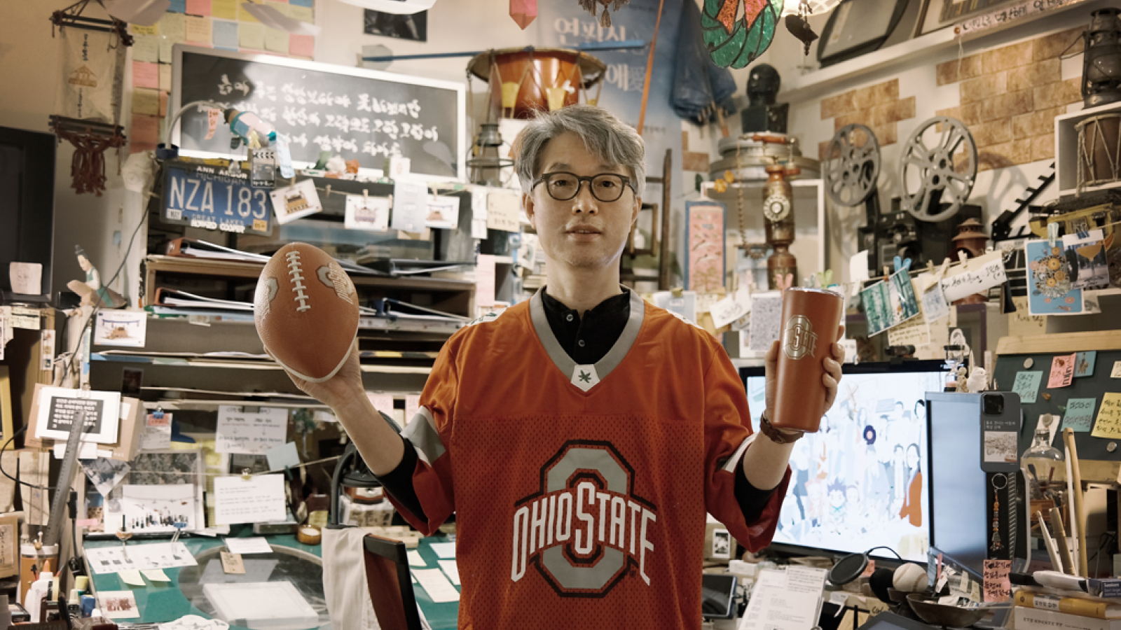 Ahn Jae-Huun with OSU shirt